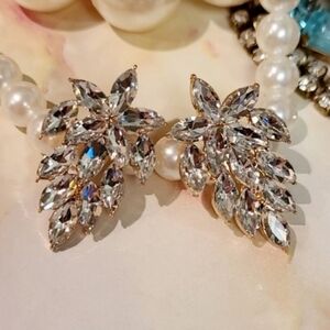 Vintage Art Deco Crystal Leaf Motif Marquise Gold Drop Earrings
